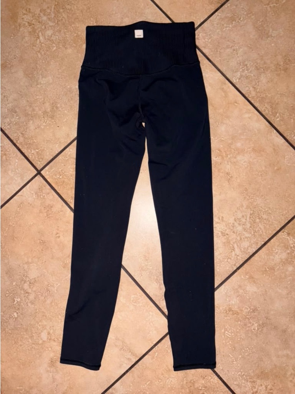 Vuori Womens Size XS Rib Studio Legging 7/8 Length High Rise Black